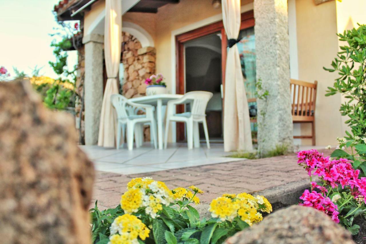 Le Caterine Villa Porto San Paolo  Buitenkant foto